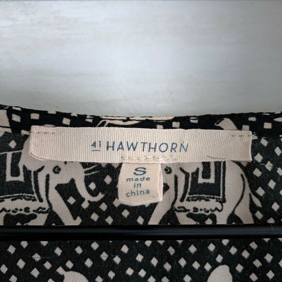 41Hawthorn Elephant Tank Top Blouse Black Beige V Neck StitchFix Womens Small - Picture 6 of 8